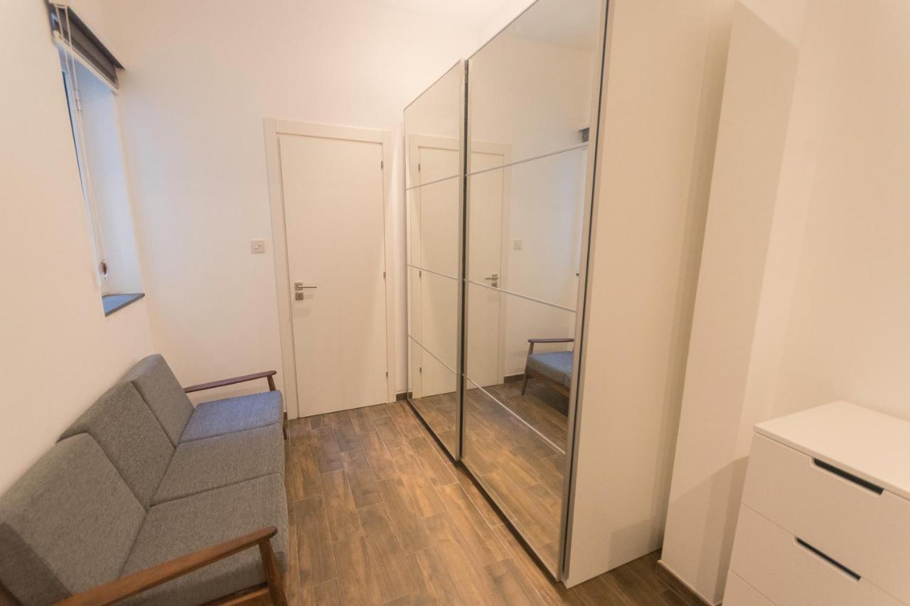 4 Bedroom Apartment Near Sliema Seafront Экстерьер фото